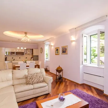 Apartmán Djivo *